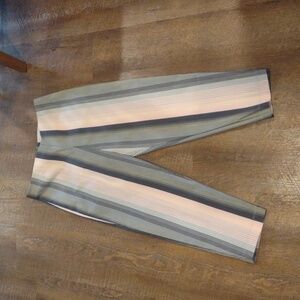 Equestrian Designs Women's Large Gray Pink‎ Yellow Stripe Flat Front Chino Pants